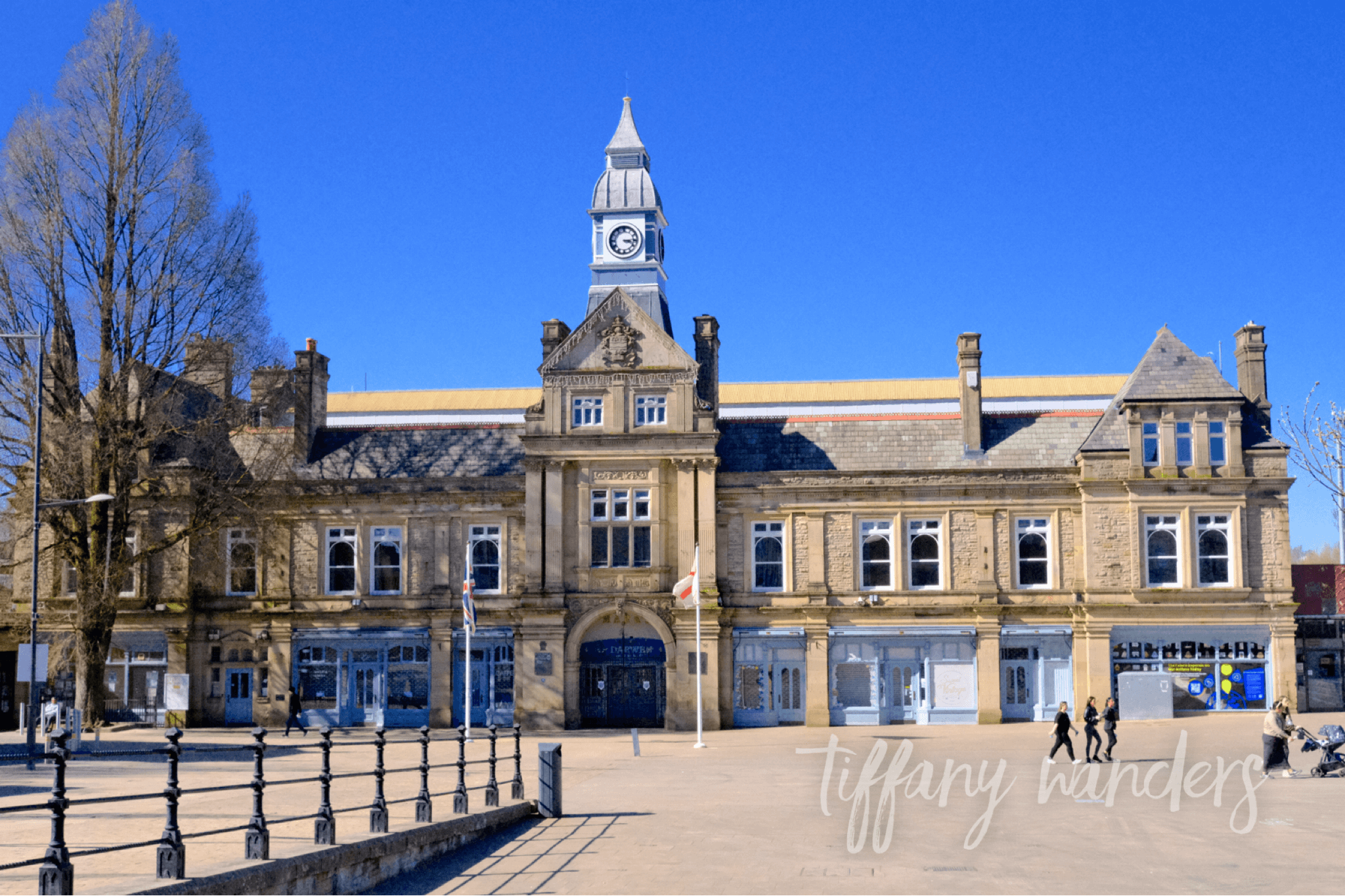 Ultimate Starter Guide for Filipinos Moving to the UK: What You Need to Know